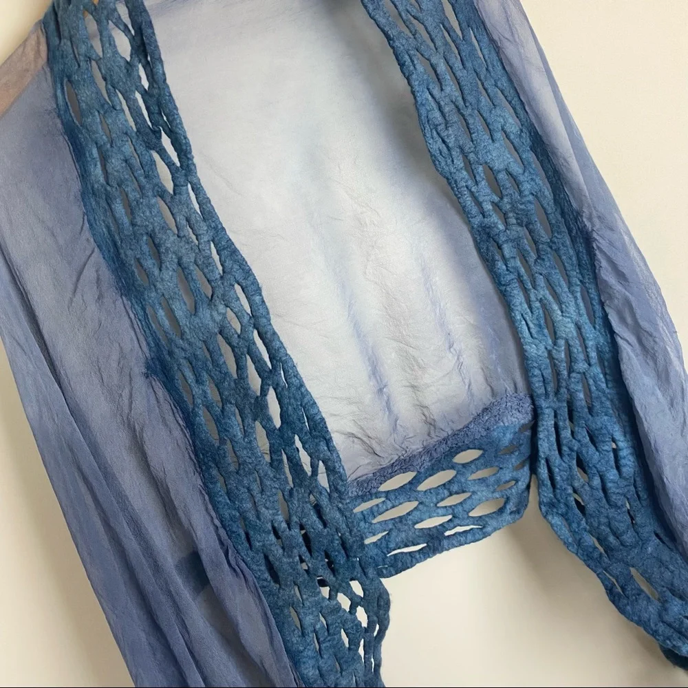 NWT J. HILL Artisan Felt Lace Wrap Blue